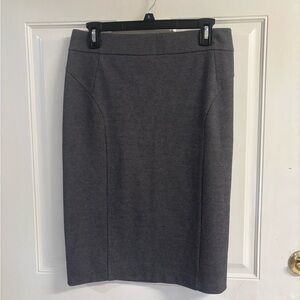 NWT Size 6 New York & Company workwear collection Black/White pencil skirt. RT32